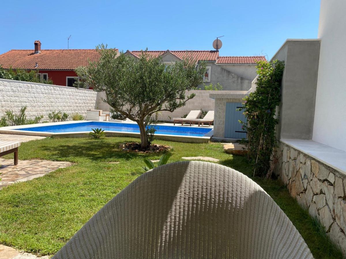 بول Villa Mediterra Garden & Pool المظهر الخارجي الصورة