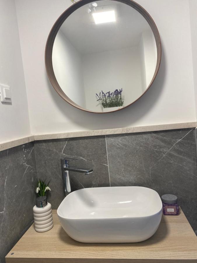 بول Villa Mediterra Garden & Pool المظهر الخارجي الصورة